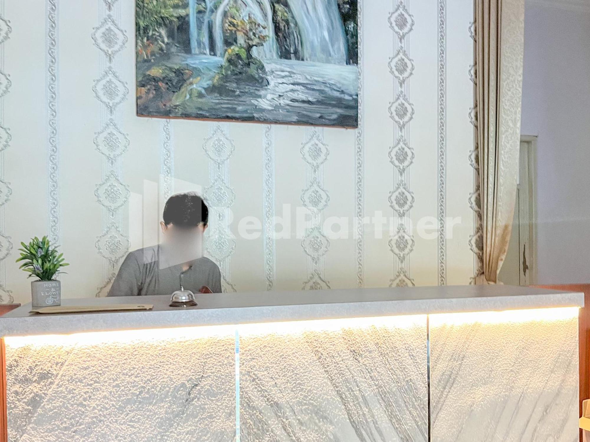 D Palma Near Lokananta Manahan Mitra Reddoorz スラカルタ エクステリア 写真